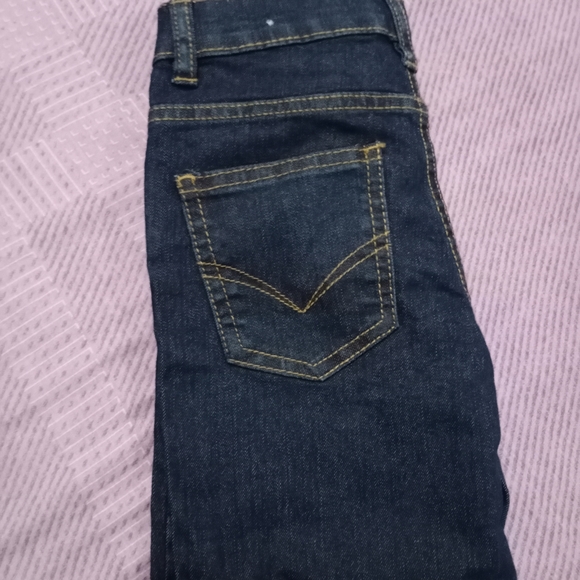 Free shipping Kids Jeans (5 - 6 years) - Picture 3 of 6